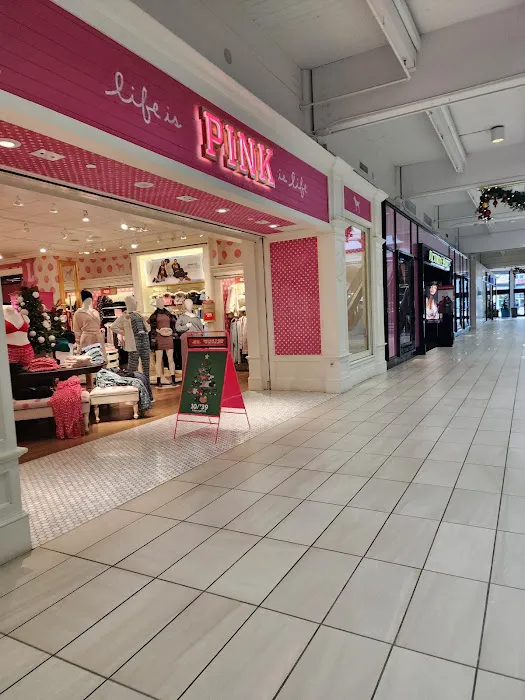 Victoria's Secret & PINK by Victoria's Secret 6