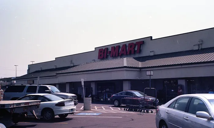 Bi-Mart Membership Discount Stores 4