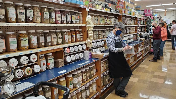 The Kiva Grocery & Deli 1