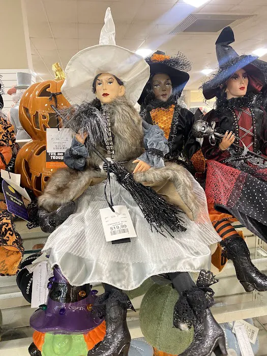 T.J. Maxx & HomeGoods 2