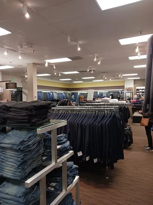 Men's Wearhouse 7