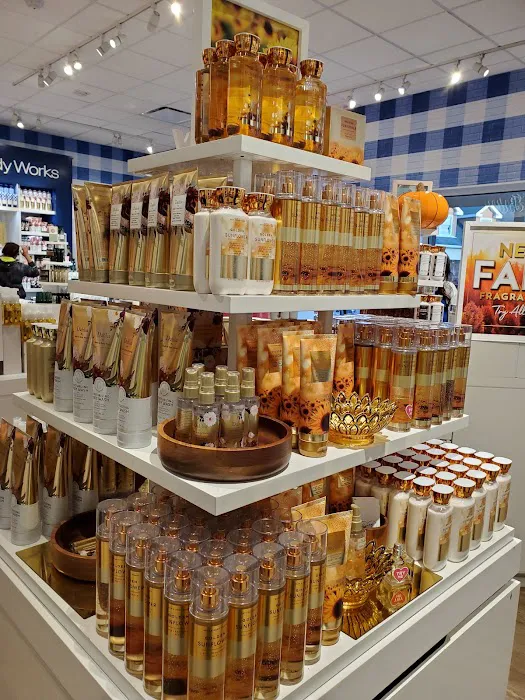 Bath & Body Works 1
