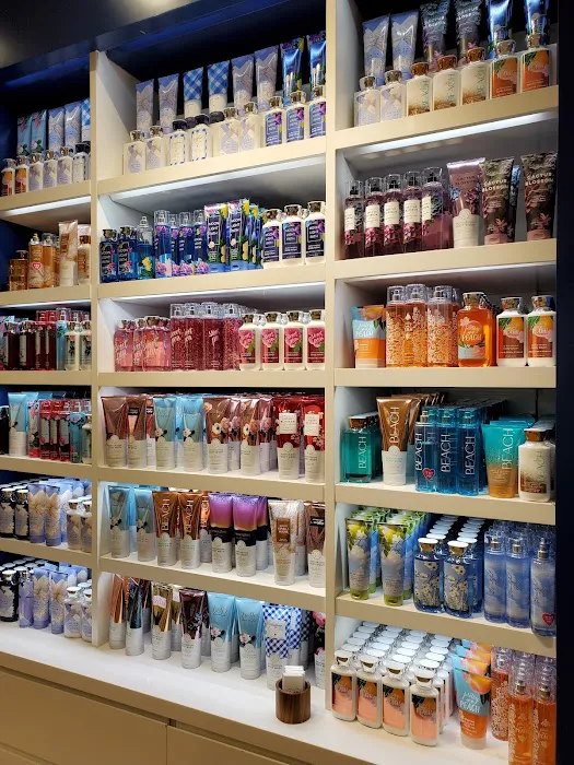 Bath & Body Works 9