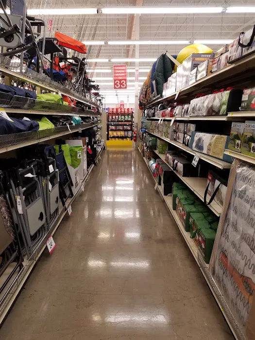 Bi-Mart Membership Discount Stores 3