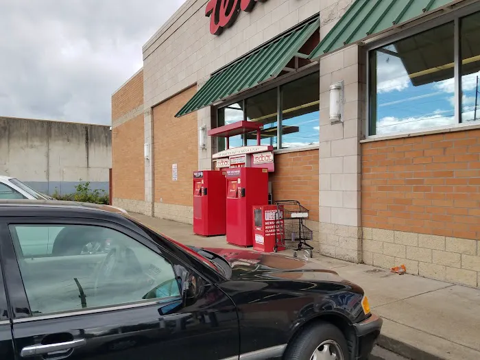 Walgreens 4