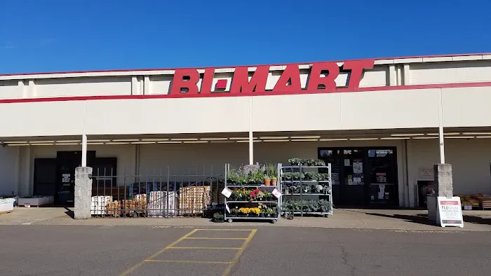 Bi-Mart Membership Discount Stores 0
