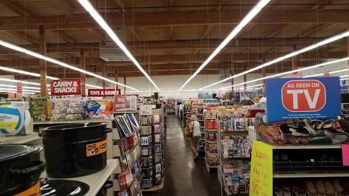 Bi-Mart Membership Discount Stores 3