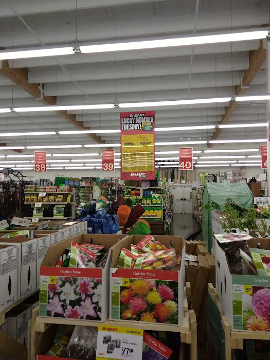 Bi-Mart Membership Discount Stores 2