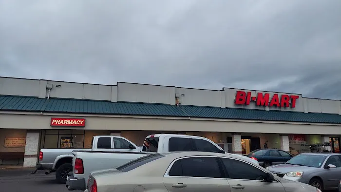 Bi-Mart Membership Discount Stores 6
