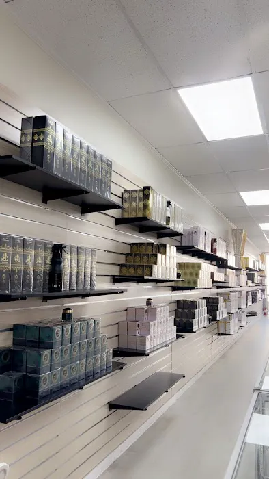 Almas Perfumes 7