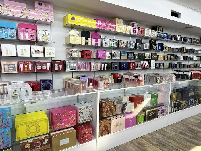 Crown Perfume & Cosmetics 7