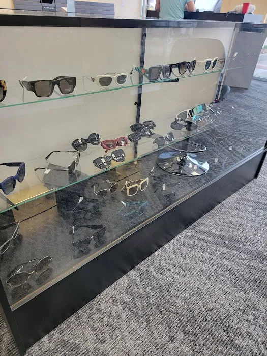 Erica's Eyewear & Gifts 3