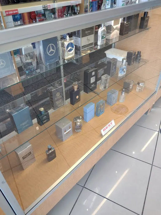 Perfumania 4