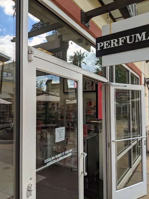 Perfumania 1