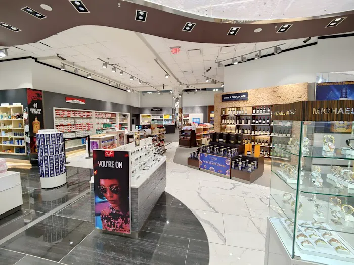 iS Duty Free 4