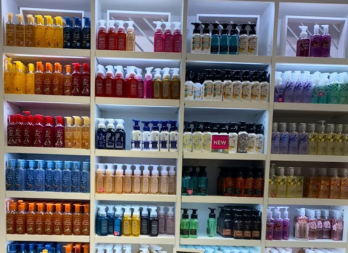 Bath & Body Works 9