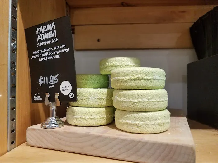 Lush Cosmetics Willowbrook Mall 1