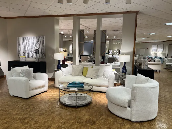 Dillard's 4