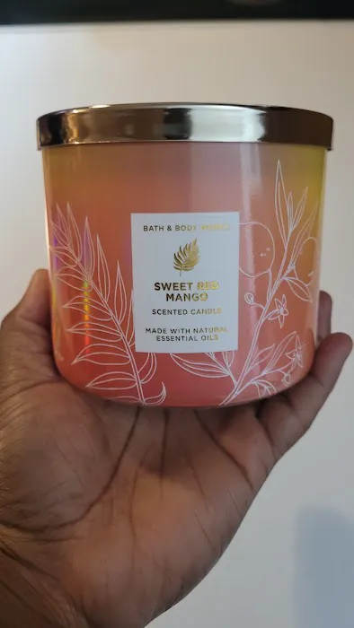 Bath & Body Works 1