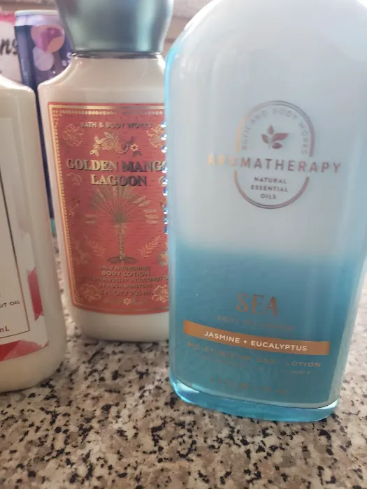 Bath & Body Works 9
