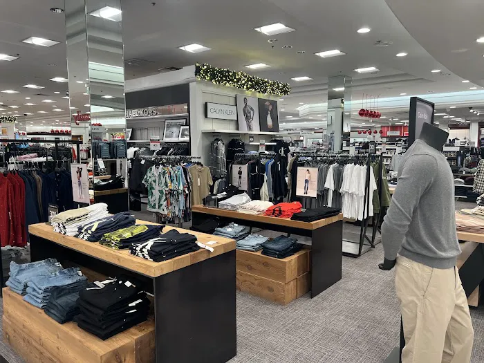 Macy's 9
