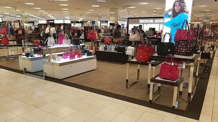 Macy's 9