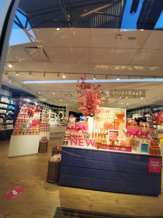 Bath & Body Works 3
