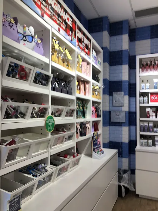 Bath & Body Works 1