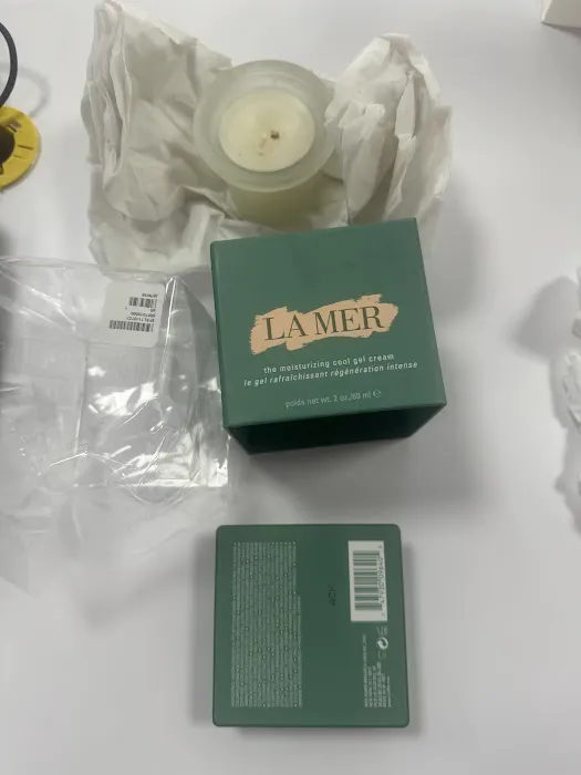 The Cosmetics Company Store 8
