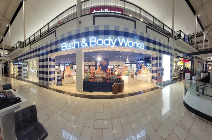 Bath & Body Works 8