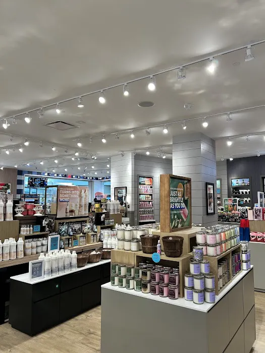 Bath & Body Works 0