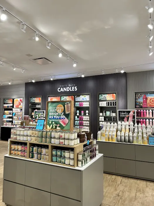 Bath & Body Works 1