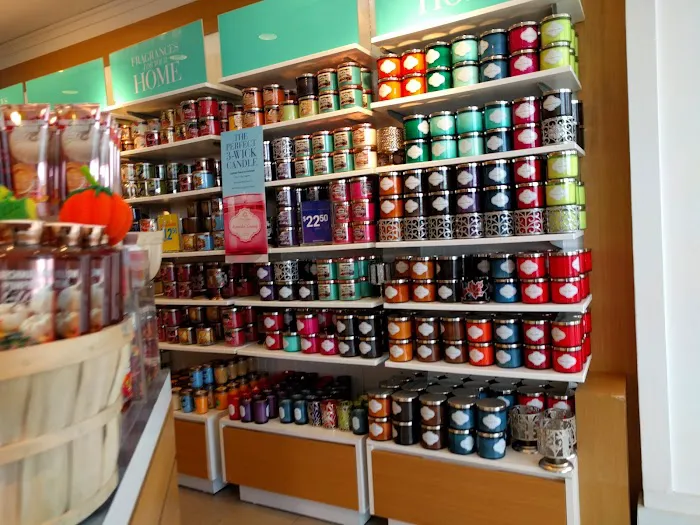 Bath & Body Works 2