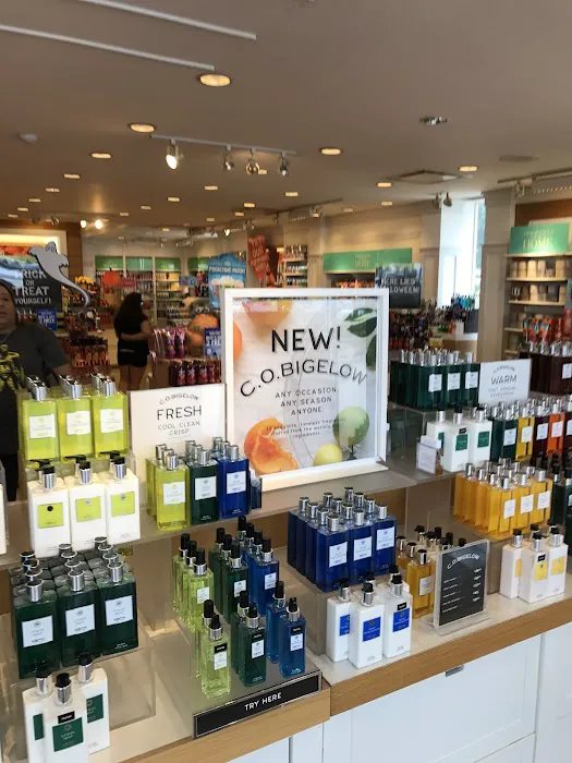Bath & Body Works 4