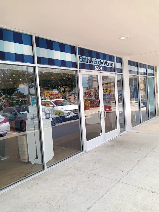 Bath & Body Works 1