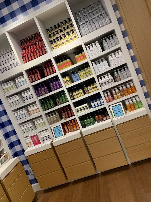 Bath & Body Works 9