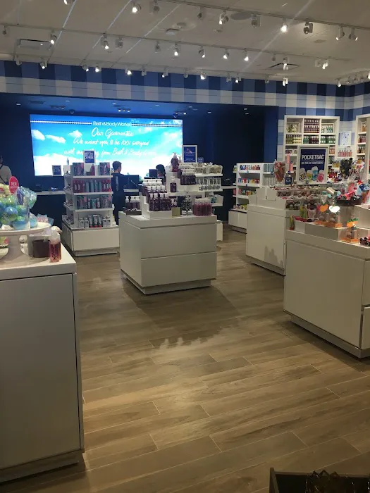 Bath & Body Works 8
