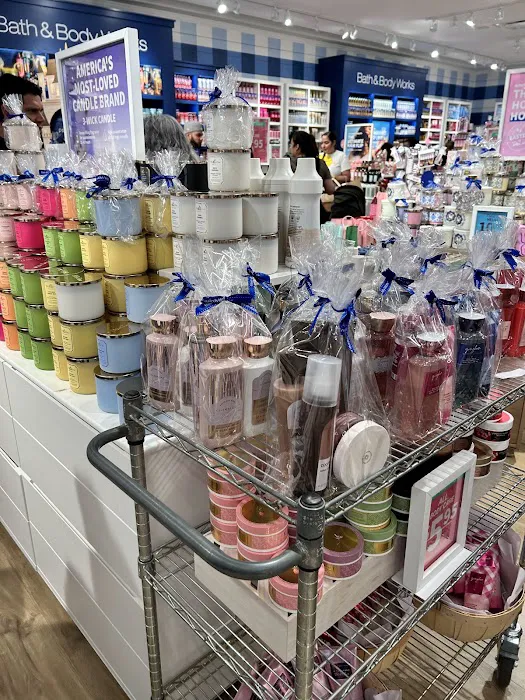 Bath & Body Works 3