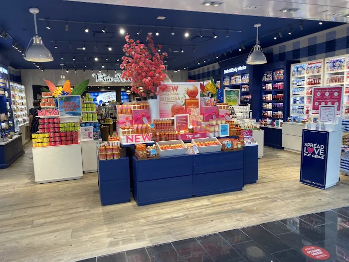 Bath & Body Works 8
