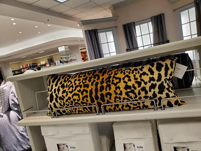 Dillard's 6
