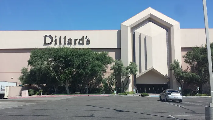 Dillard's 2