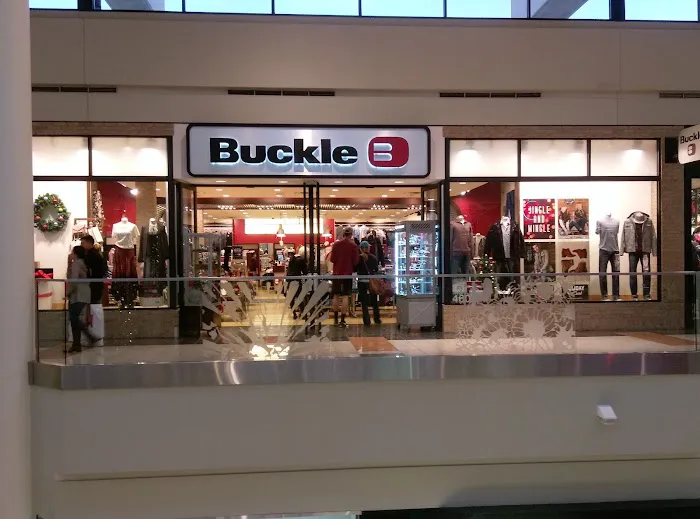 Buckle 8