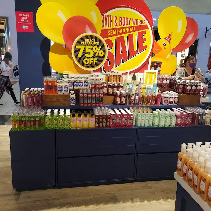 Bath & Body Works 6