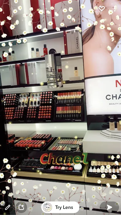CHANEL FRAGRANCE AND BEAUTY BOUTIQUE 8