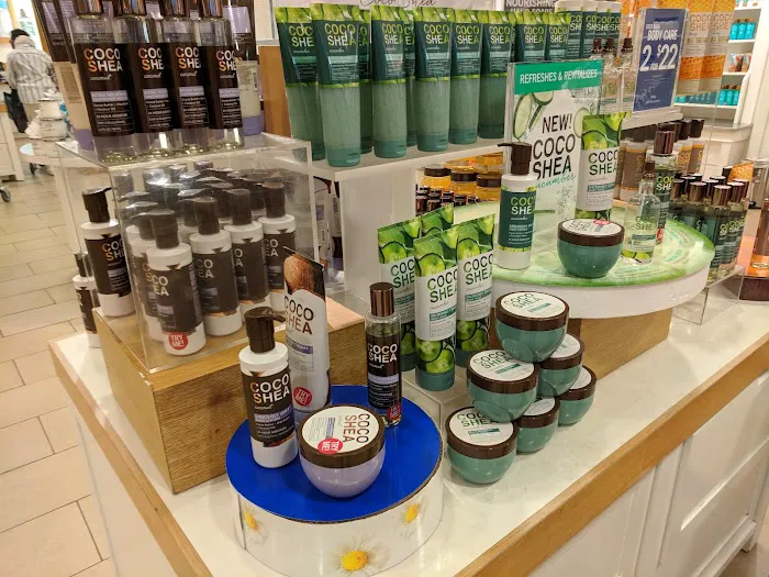 Bath & Body Works 2