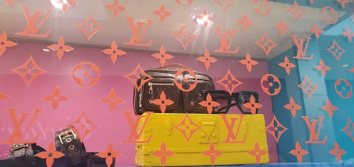 Louis Vuitton Bloomingdale's Santa Clara Valley Fair 6
