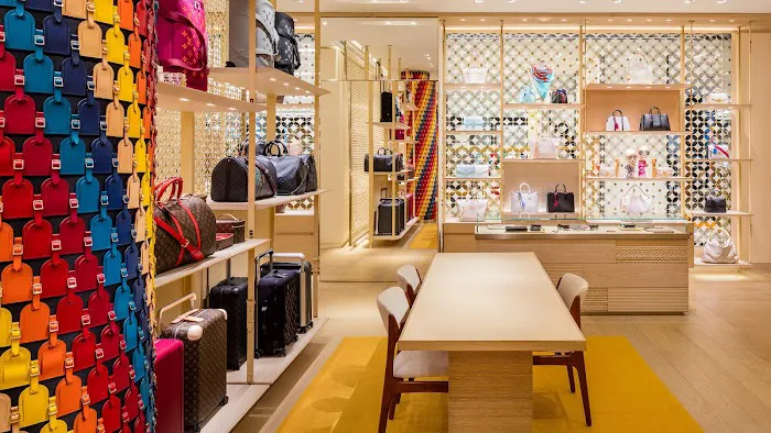 Louis Vuitton Bloomingdale's Santa Clara Valley Fair 8