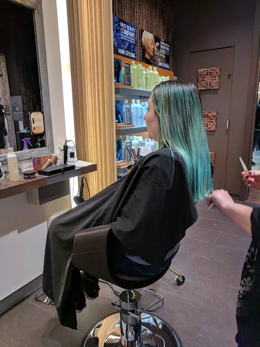 Aveda Store 4