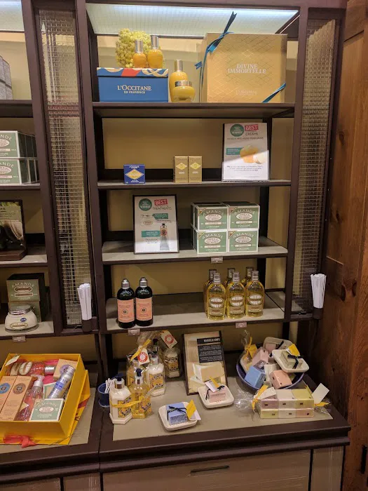 L'OCCITANE EN PROVENCE 4