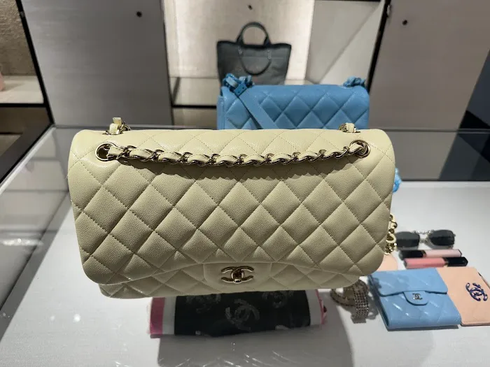 CHANEL 2